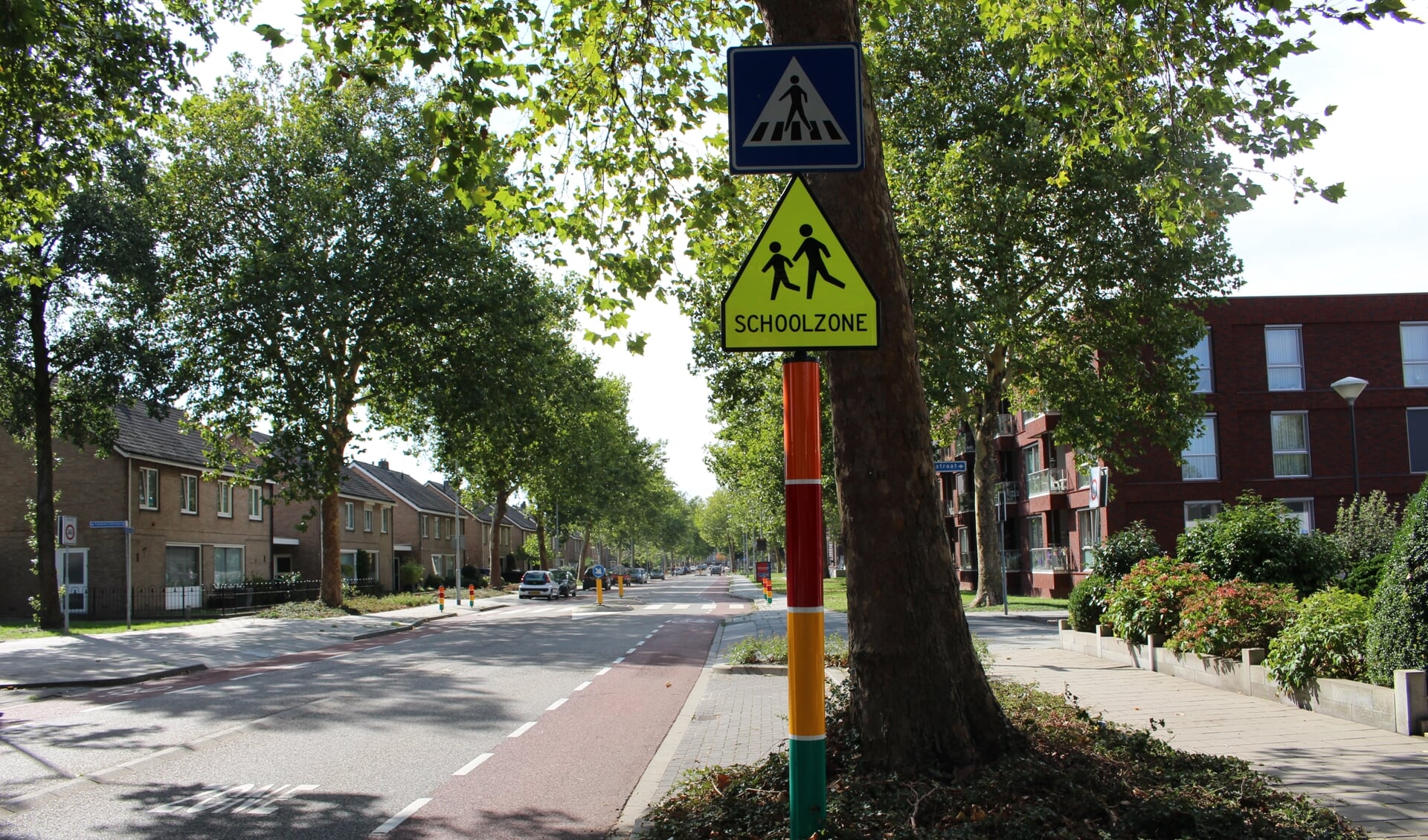 Er zijn veel wijken en straten ingericht op schoolzones, zo ook de Klarinetstraat in Uden (foto: Temmie van Uden)