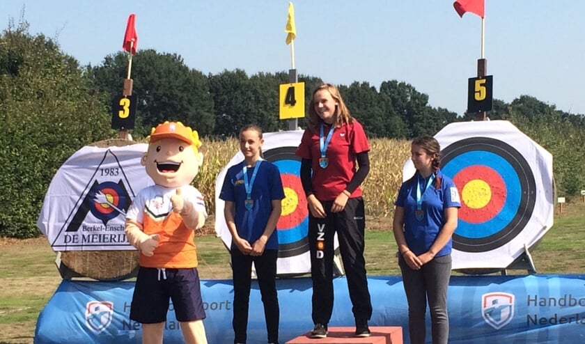 Marit Nederlands Kampioen handboogschieten