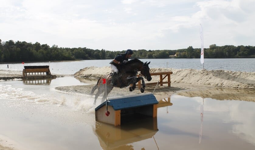 <p>Eventing bij de Geffense Plas.</p>
