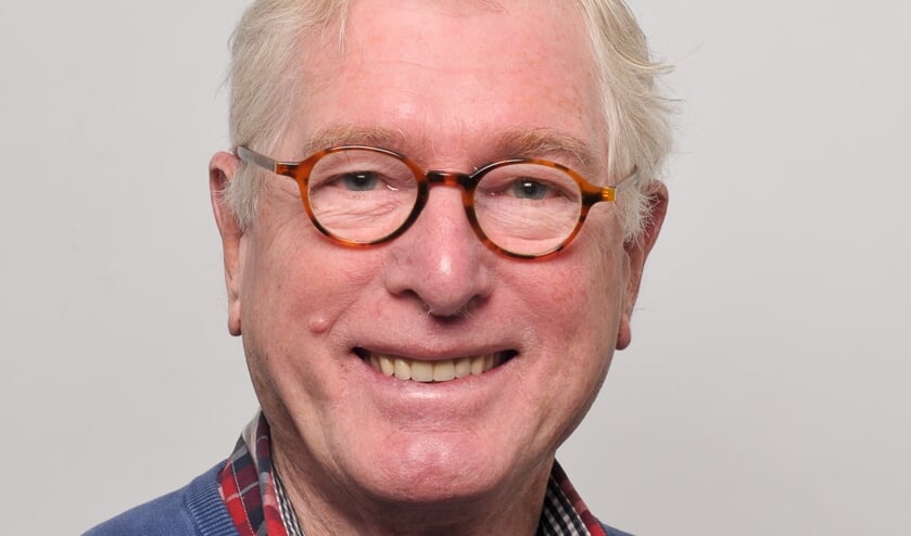 <p>Louk Hombergen alias Van Veldeke, columnist van de Seniorenpagina SWOC.</p>