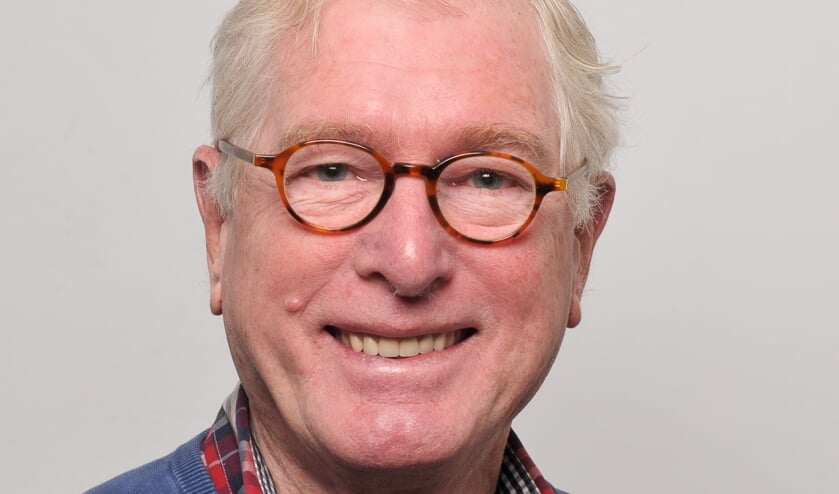 <p>Louk Hombergen alias Van Veldeke, columnist van de Seniorenpagina SWOC.</p>