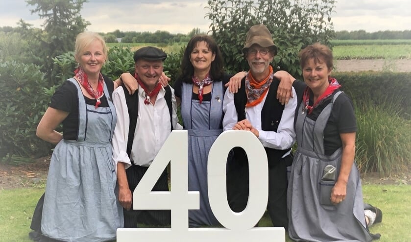 Thea, André, Mieke, Jan en Rianne.