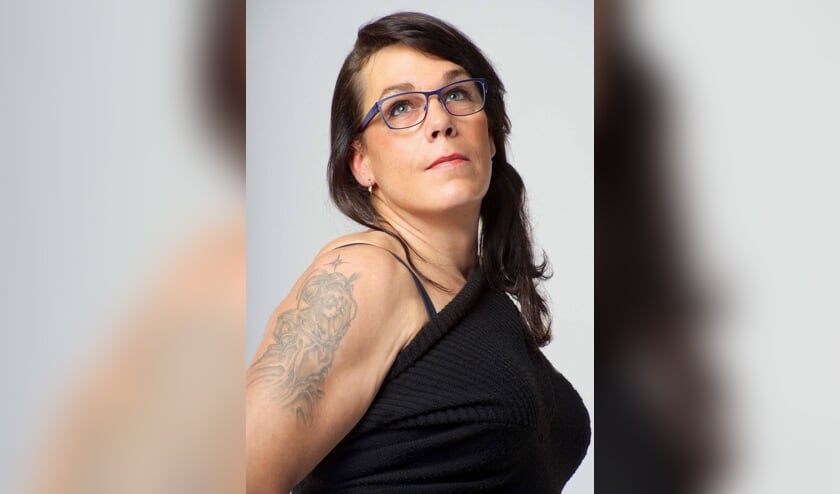 In haar boek neemt Nathalie van Vugt je mee in haar reis van man naar vrouw.