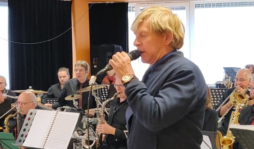 Addy van den Krommenacker op de repetitie van afgelopen zondag. (foto: Kunst & Co)