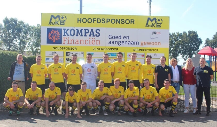 De selectie van Maaskantse Boys.