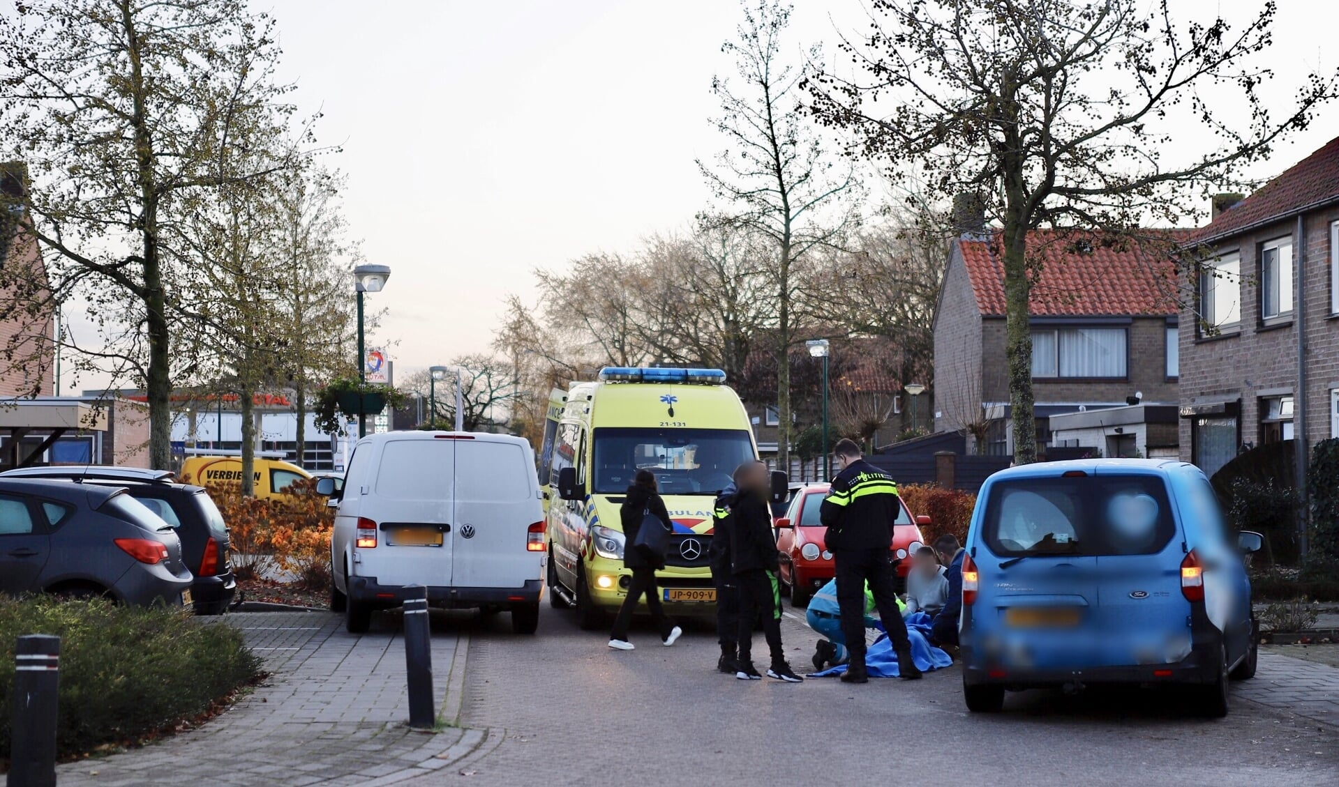 Meisje gewond aan hoofd na aanrijding op Dukatendreef in Cuijk.