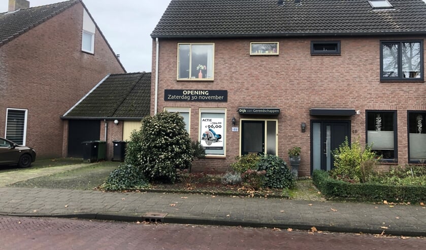 De doe-het-zelfzaak is te vinden aan de Steengraaf.