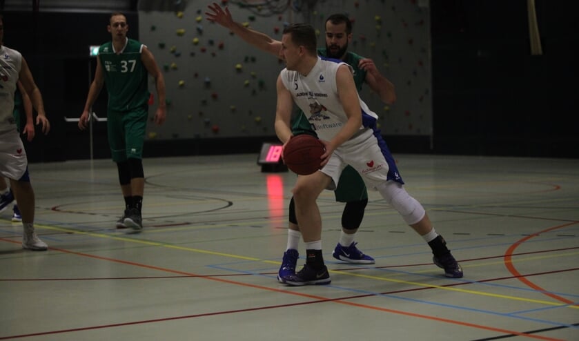 Attacus won uiteindelijk ruim van Tantalus