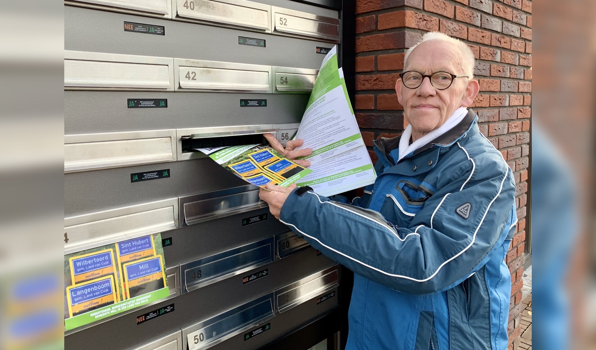 Harrie van de Linden bezorgde afgelopen week in de gemeente Mill en Sint Hubert honderden flyers namens het burgerinitiatief.