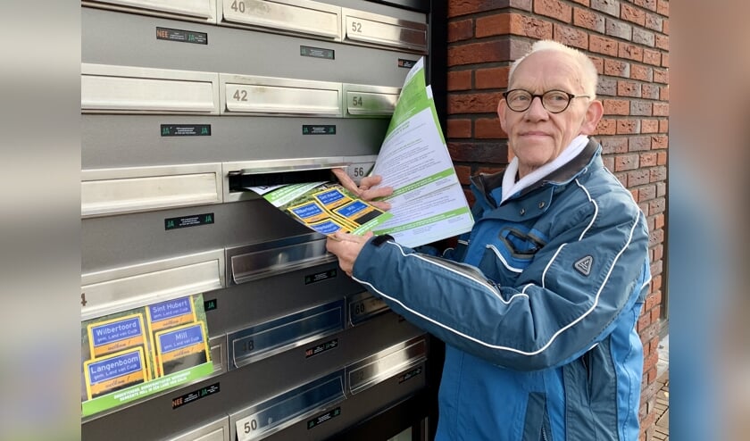 Harrie van de Linden bezorgde afgelopen week in de gemeente Mill en Sint Hubert honderden flyers namens het burgerinitiatief.