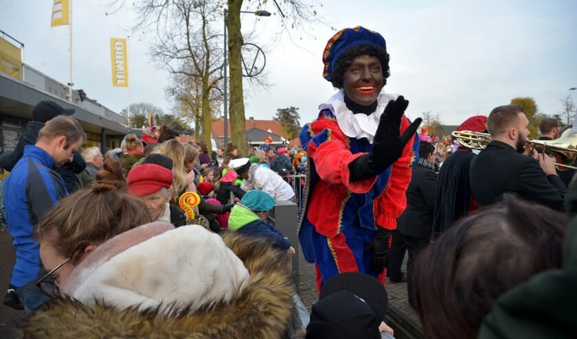 Sint en zijn Pieten kwamen vorige week al in Volkel langs.