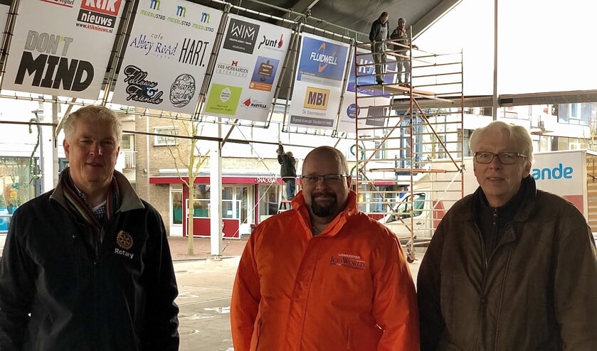 Domien Brus (Rotary Club Meierijstad), Wim Holland (IJsmeester) en Ton Janssen (Rotary Club Meierijstad).
