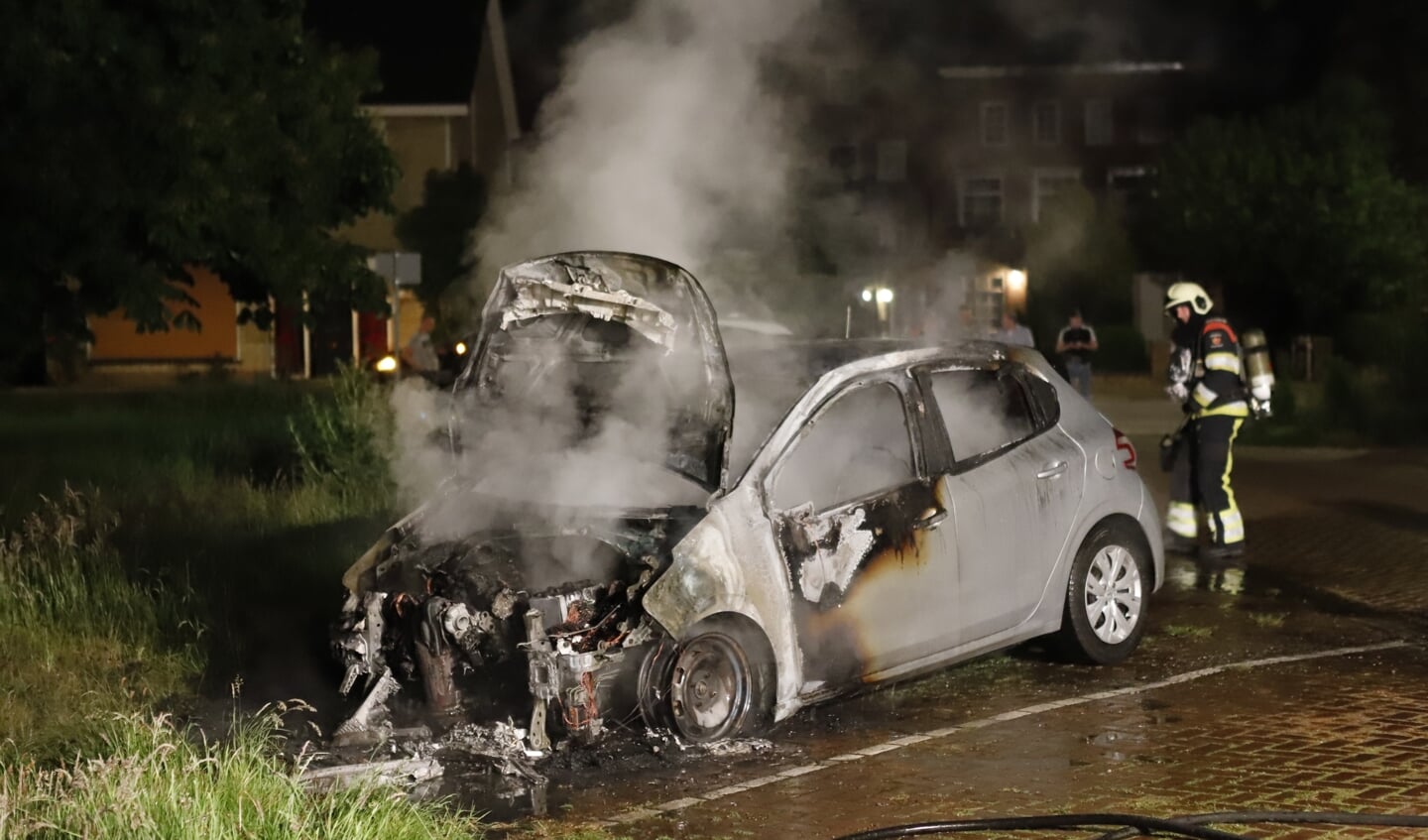 In Grave zijn sinds 2014 twaalf auto's uitgebrand. (foto: SK-Media)
