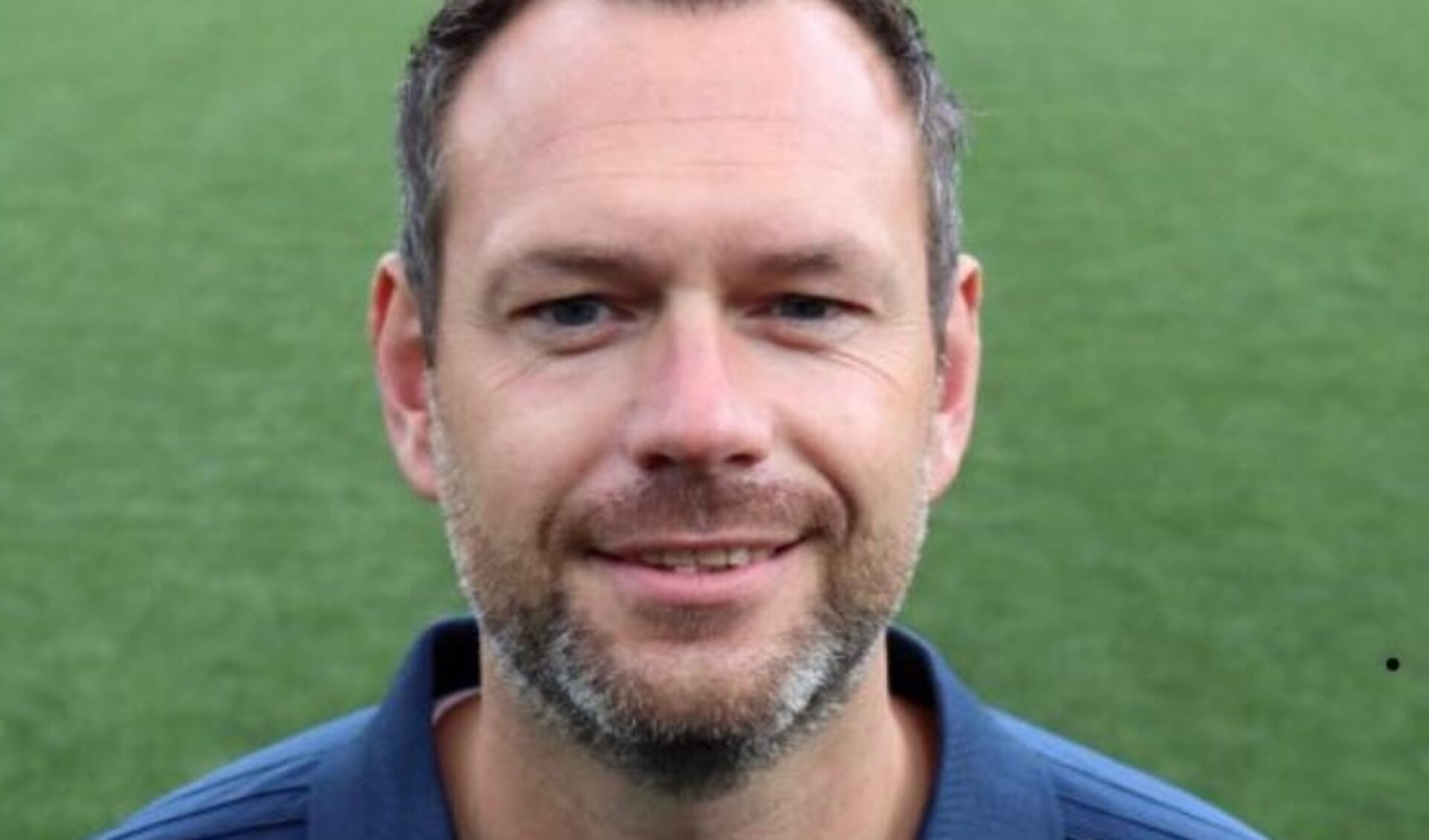 Henry van der Linden nieuwe trainer van Nooit Gedacht komend seizoen