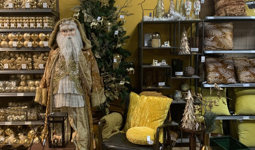 Vroege vogels kunnen bij Intratuin Veghel op zaterdag 7 december voordelig kerstshoppen. 