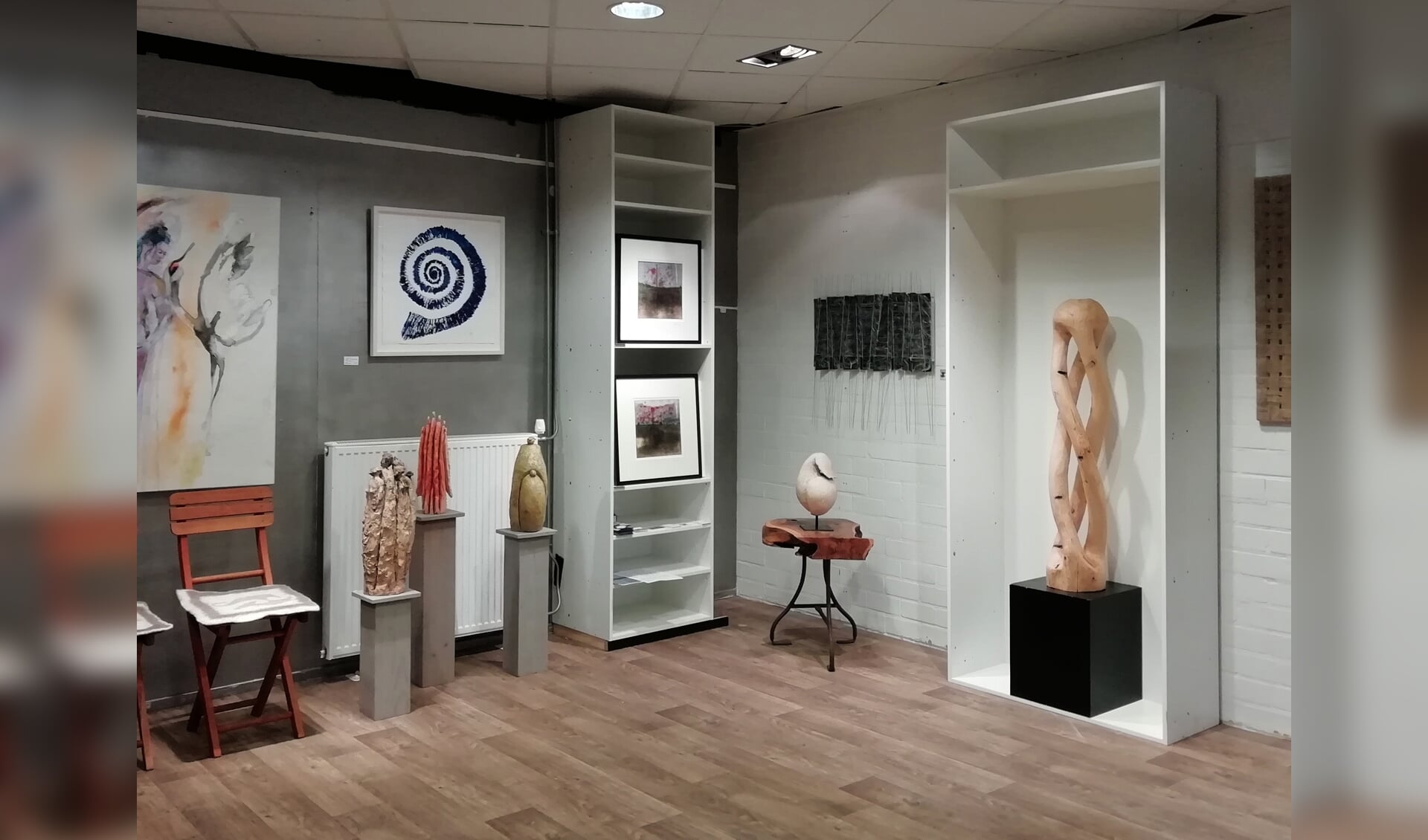 Kunstcollectief Kunstkolk opent pop-up galerie in Kloostertuin.