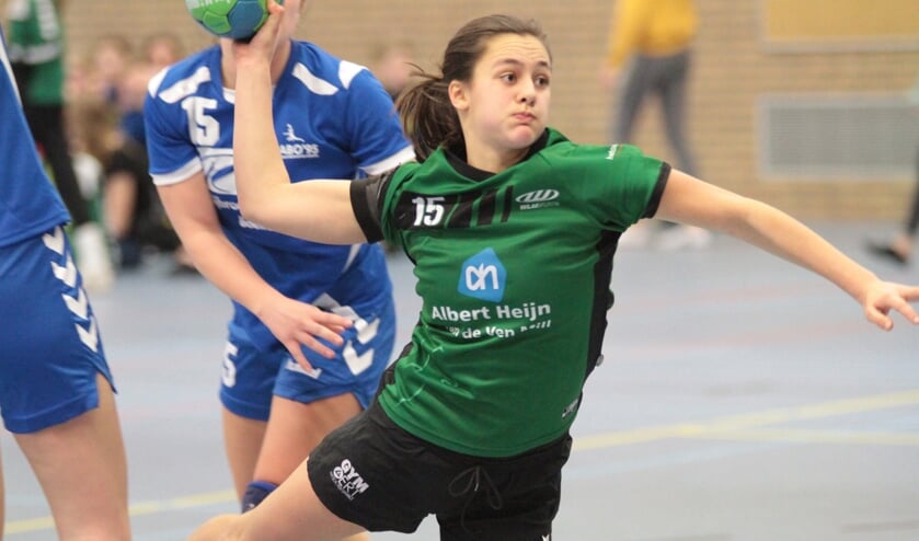 MHV'81 was thuis in een spannende handbalderby te sterk voor Habo'95. (foto: MHV'81)