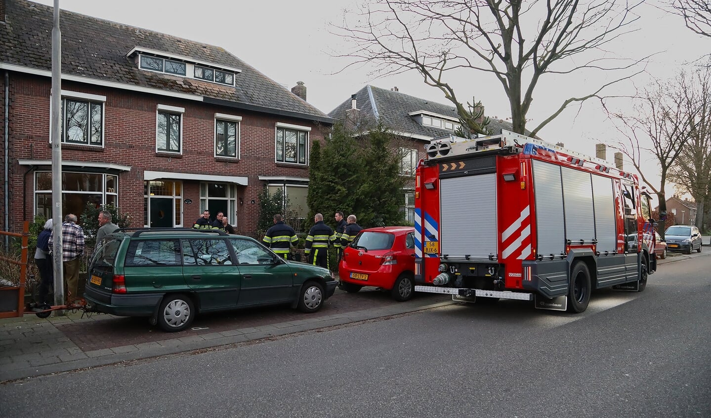 Tuinman zorgt per ongeluk voor gaslek in Kromstraat. (Foto: Gabor Heeres / Foto Mallo)