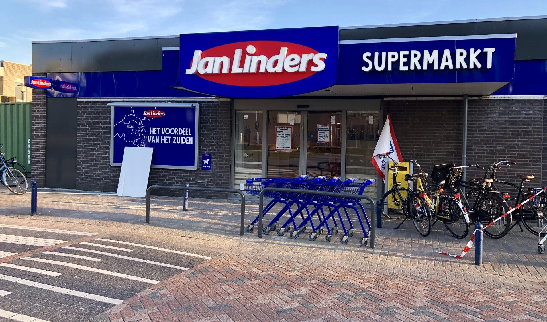 Jan Linders is open. 