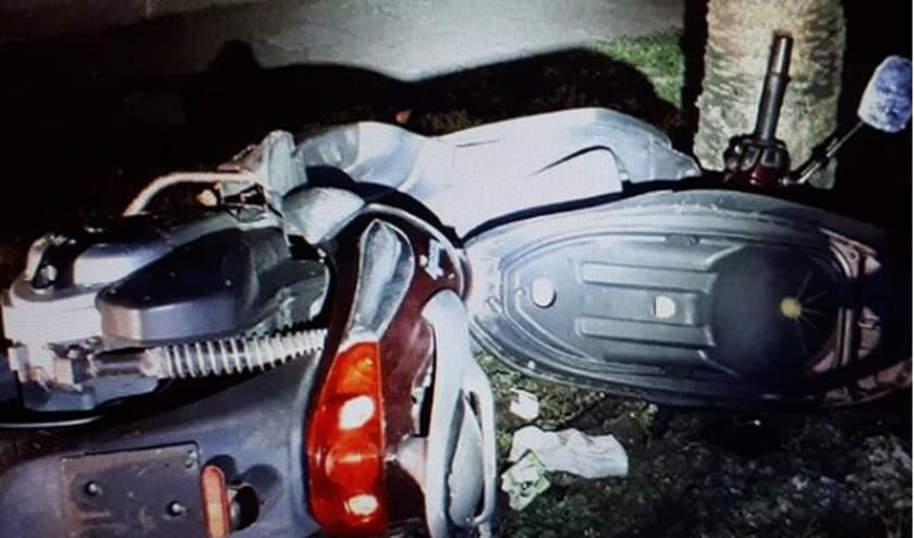 De scooter. (Foto: Instagram wijkagenten Ussen)