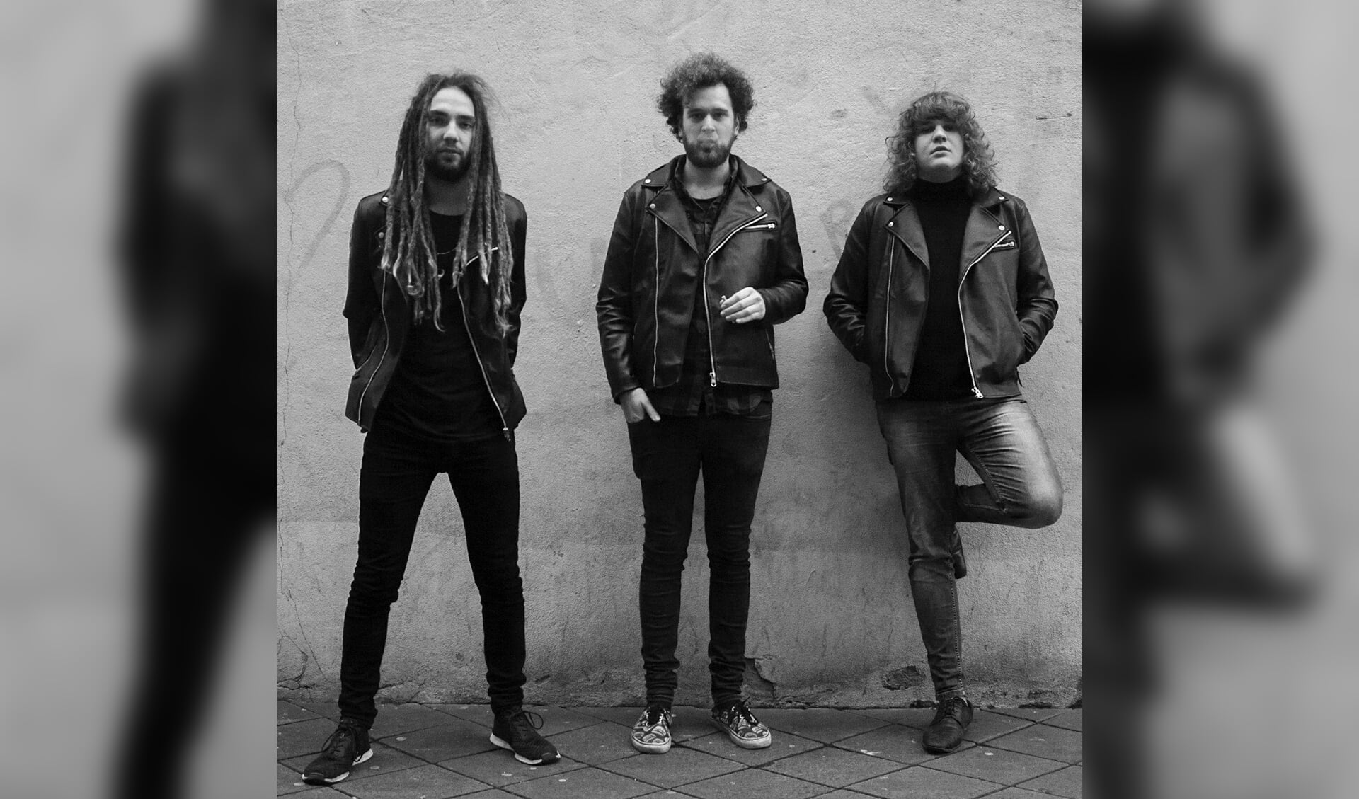 The Ballet Bombs zijn een fresh'n'loud stoner-garage trio uit Eindhoven