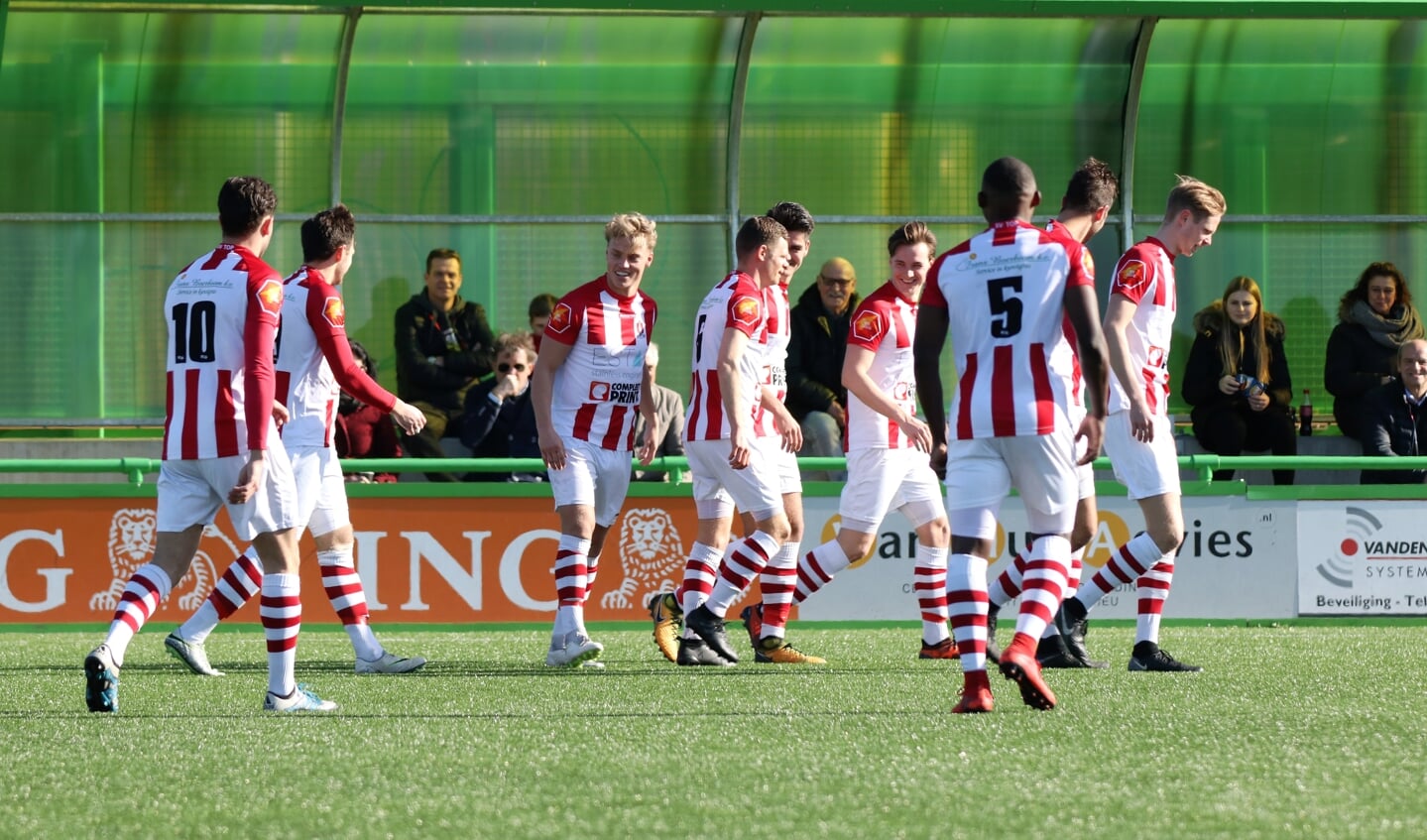 TOP - FC Tilburg. (Foto: Pion Steeg)