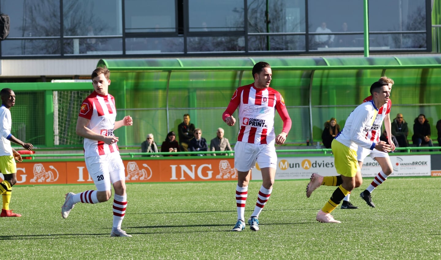 TOP - FC Tilburg. (Foto: Pion Steeg)