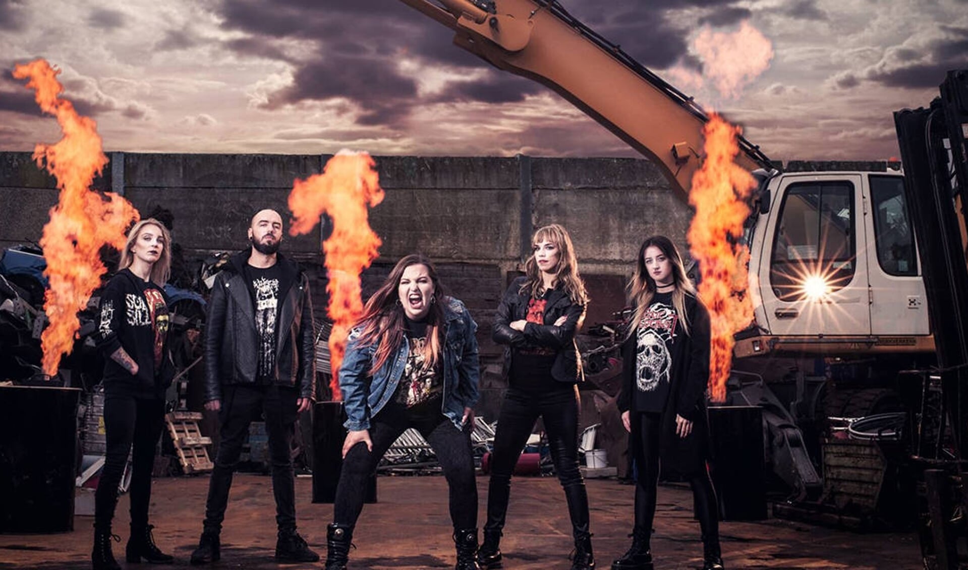 Geen zoetsappige pop, maar gewoon stevige death metal met Sisters of Suffocation