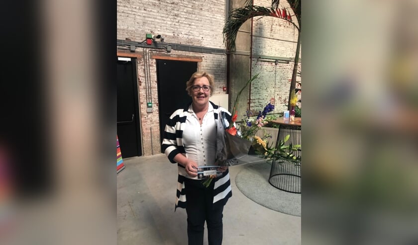 Mevrouw Wevers bestelde voor het nieuwe seizoen kaarten voor De Wondere Wereld Van De Taal.