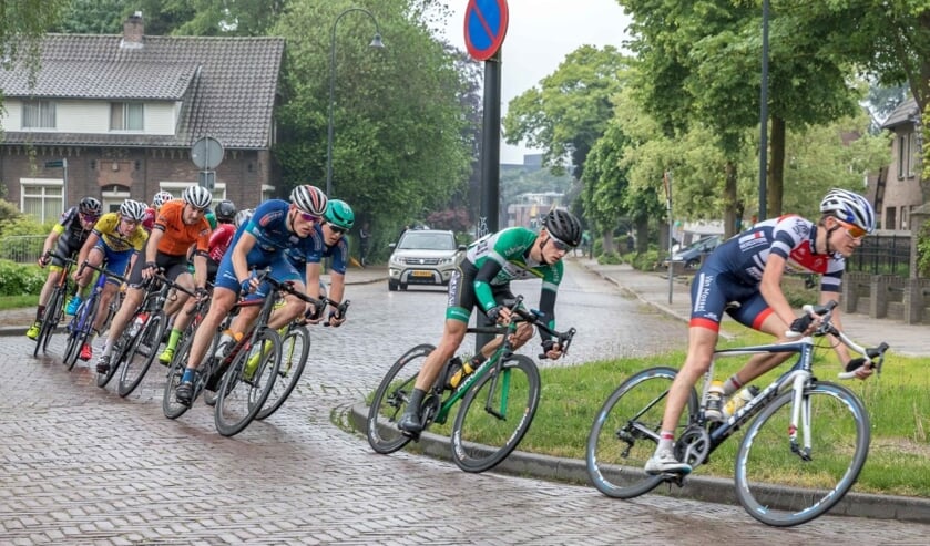 Wielrenners tijdens de Wielerronde vorig jaar (foto: Peter Noy)