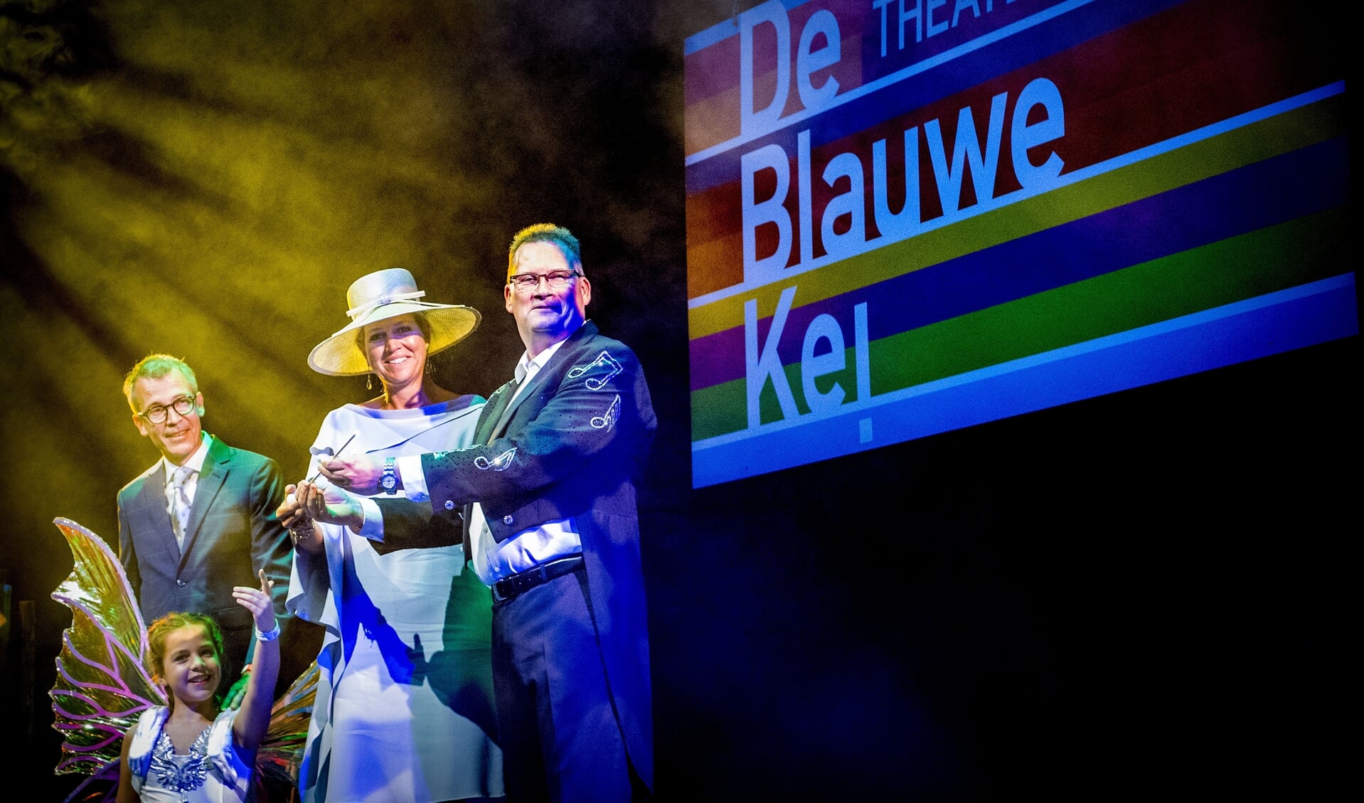 Koningin Máxima opende in september 2018 De Blauwe Kei op de Noordkade. Uiterst links staat Harry Vermeulen. 
