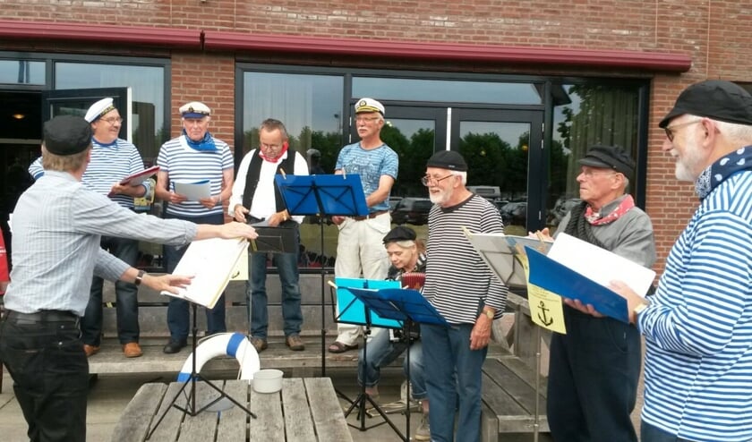 Shantykoor De Zeezwabbers.
