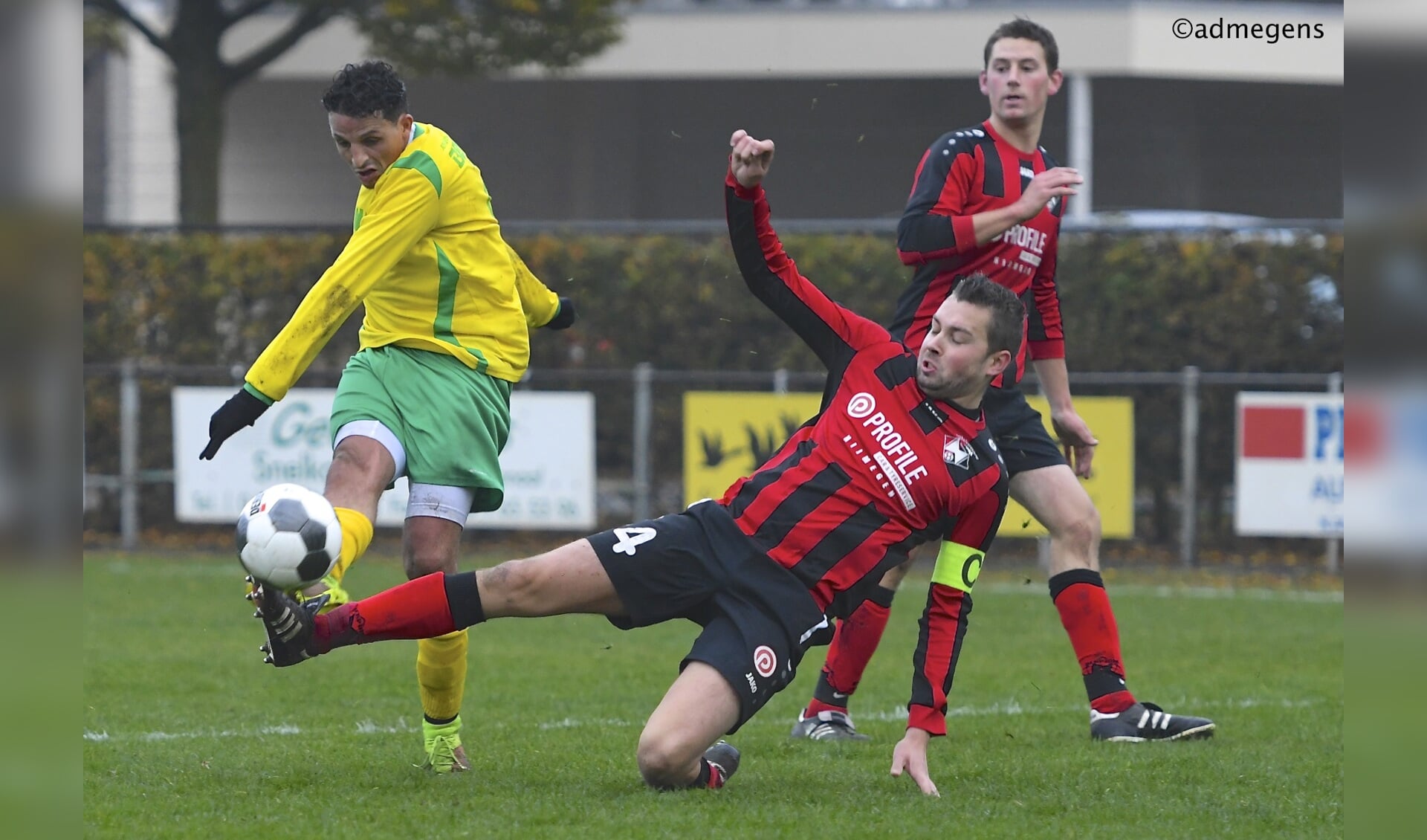 Younesse Ettahouri haalt uit. (Archieffoto: Ad Megens)