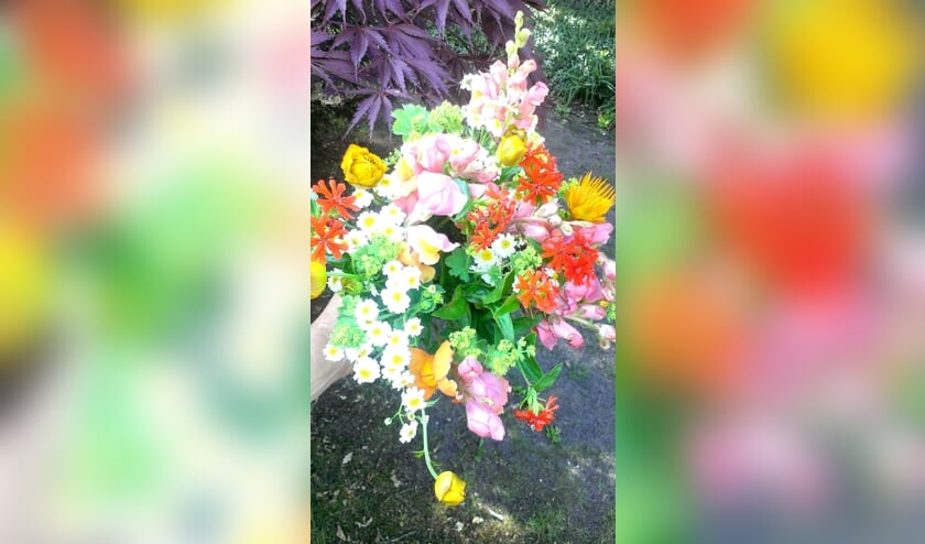 Op donderdag 27 juni vindt in het Theehuis in Oploo een workshop bloemenbinden plaats.