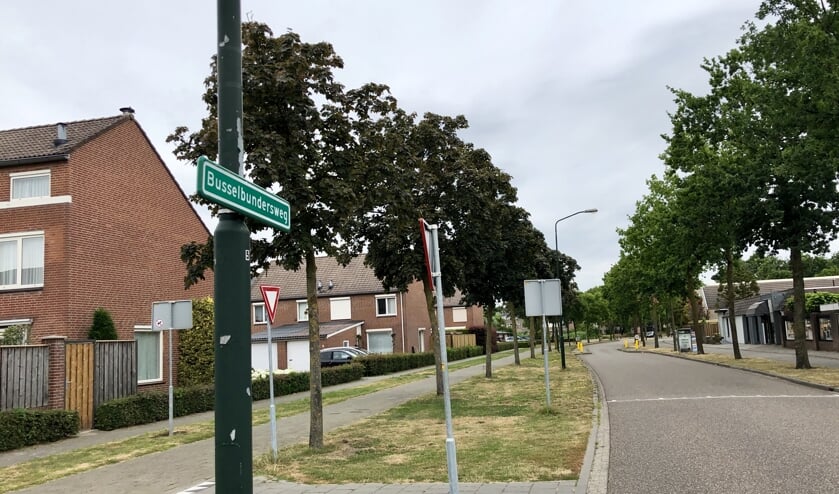 'Met name verkeer- en parkeerproblemen zijn een heet hangijzer. En dan hebben we het niet alleen over de recente ongevallen op de Busselbundersweg'