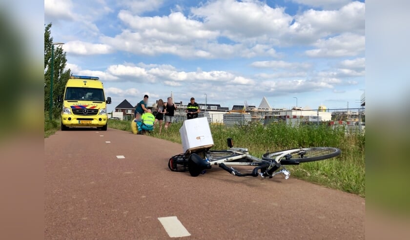 Twee fietsers botsten maandagavond op elkaar in Cuijk.