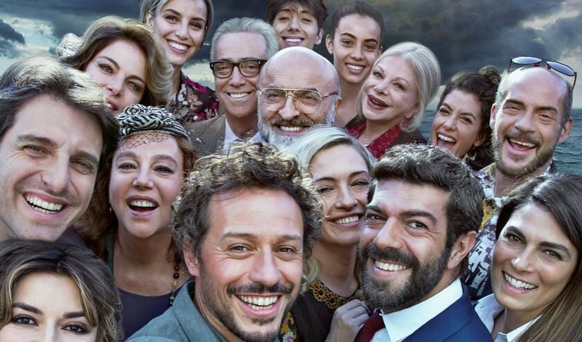 Acteurs in A Casa Tutti Bene.