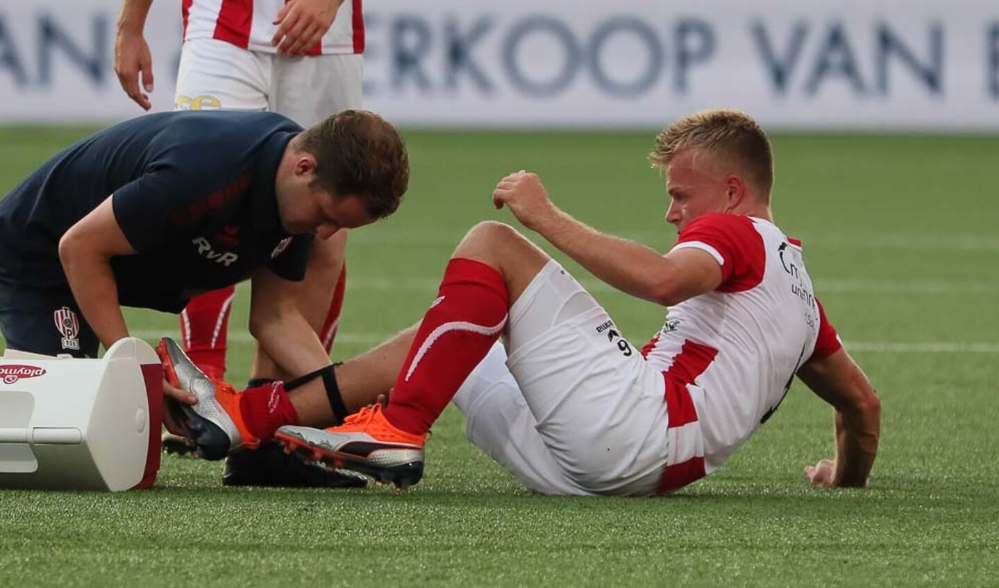 TOP Oss won van Jong Ajax. (Foto: Hans van der Poel)