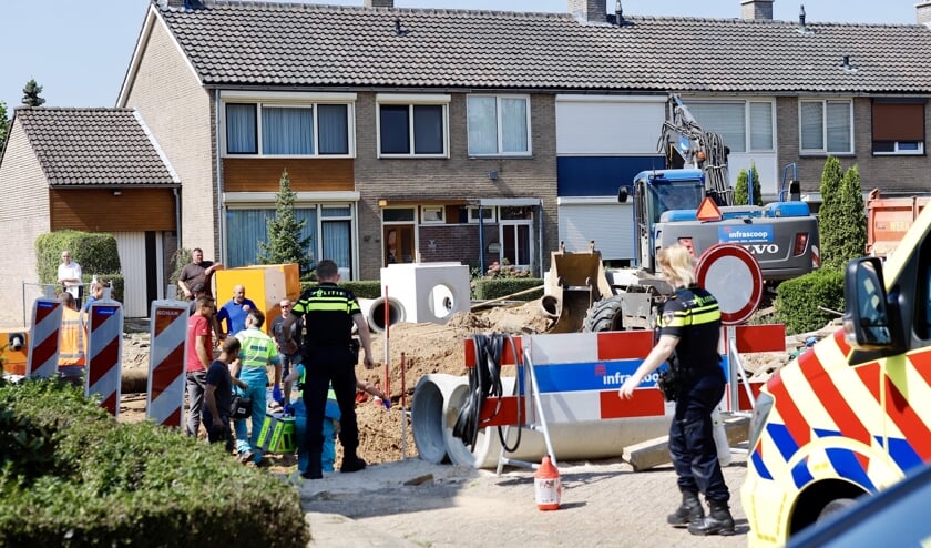 Man gewond in Cuijk na raken stroomkabel.