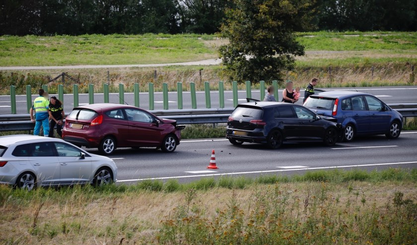 Gewonde bij ongeval op de A73 nabij Beers.