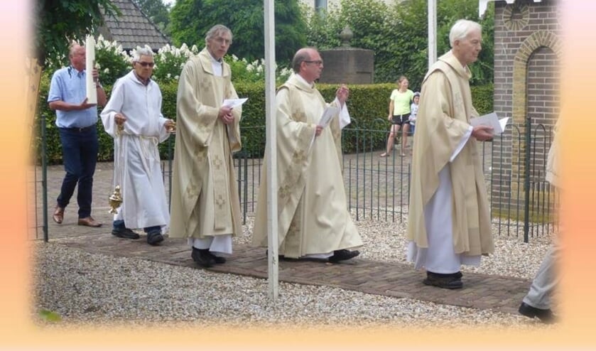 Over d'n Dam en Deursen in het bijzonder staan op zondag 18 augustus in het teken van het jaarlijkse St.-Rochusfeest.