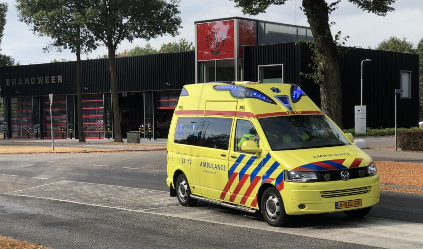 De ambulance op de laatste dag voor het vertrek uit Gennep.