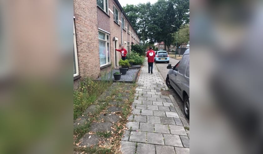 SP'ers langs de deuren in Cuijk-Noord.
