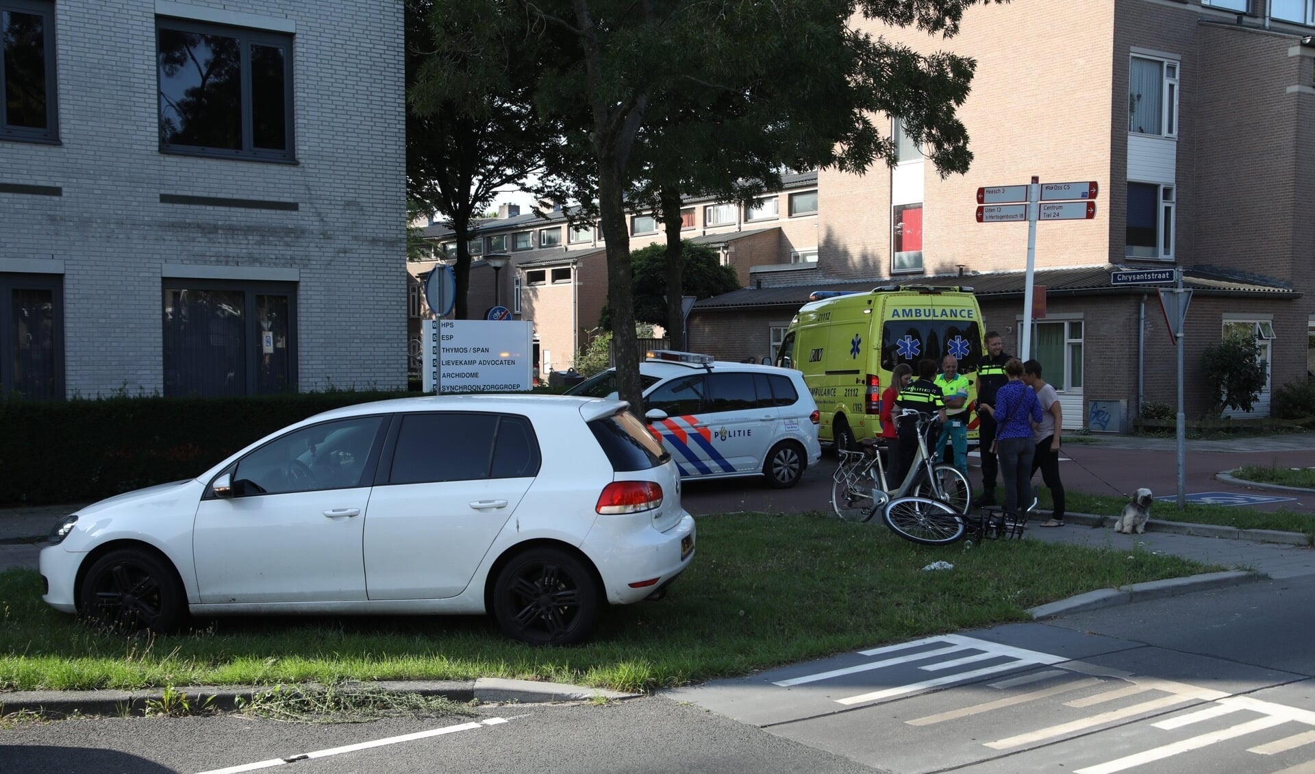Ongeval op de Wethouder van Eschstraat. (Foto: Gabor Heeres / Foto Mallo)