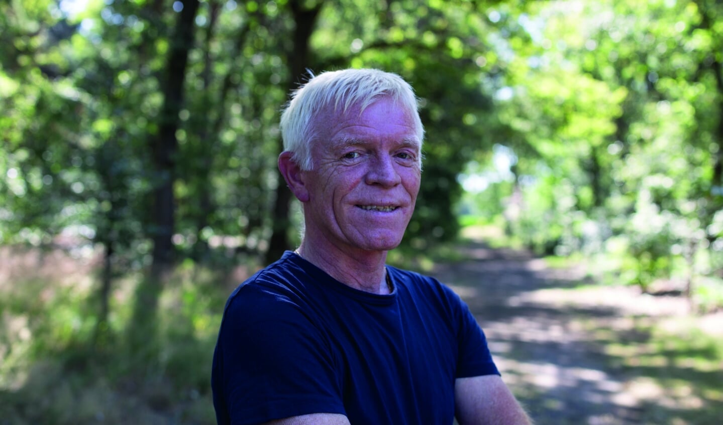 Oud-wielrenner Peter Winnen komt voordragen uit eigen werk.
