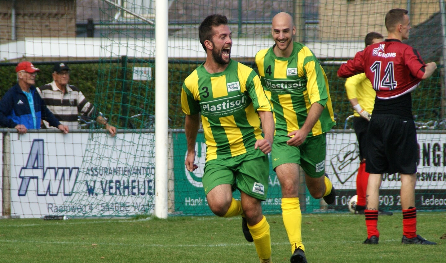 Constantia opende het seizoen tegen SV Milsbeek.