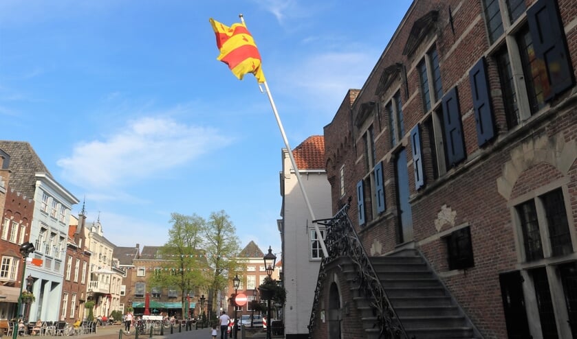 Grave wil voorlopig zelfstandig blijven.