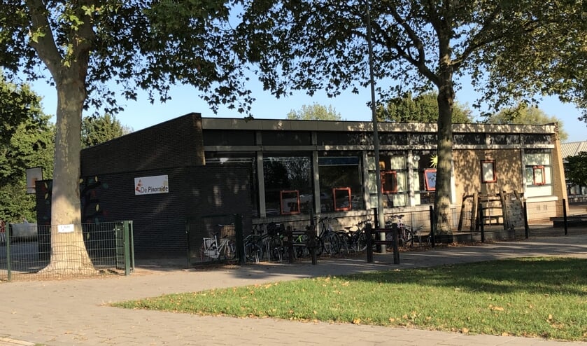 Op de plaats van de Piramide (foto) en Elkerlyc in Gennep komt straks het nieuwe Kind Expertise Centrum.