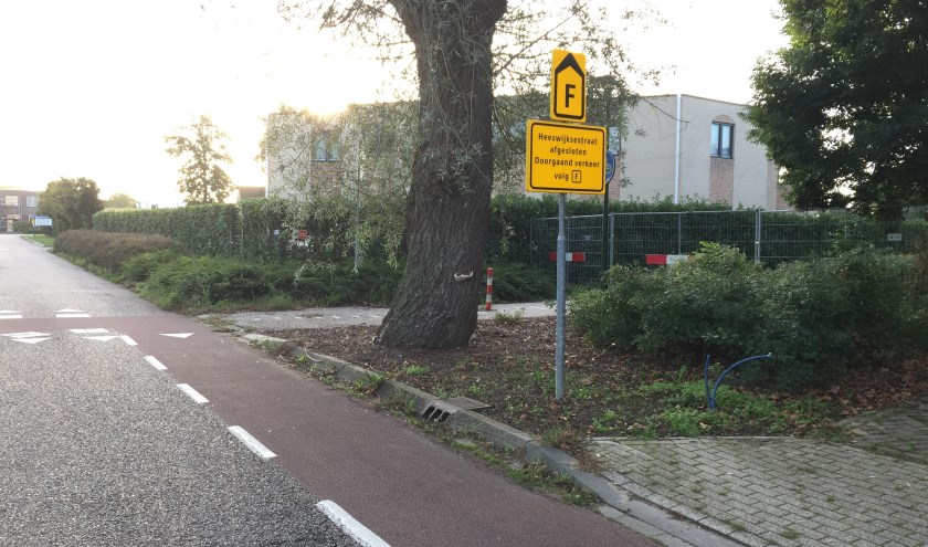 Op de kruising Heeswijksestraat/Gildekamp in Cuijk worden snelheidsremmende maatregelen genomen zodat het fietspad open kan.