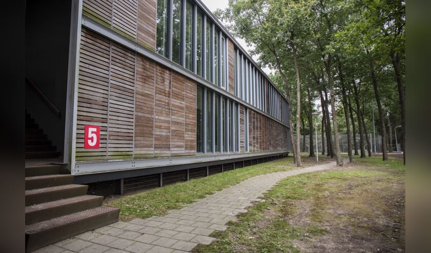 Het asielzoekerscentrum in Overloon.